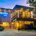 Upcity Hotel Simpang Lima By Sajiwa